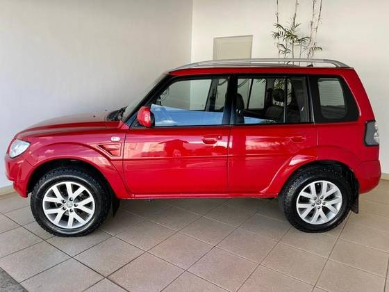 MITSUBISHI PAJERO TR4 2.0 4X4 16V 140CV FLEX 4P AUTOMÁTICO MITSUBISHI PAJERO TR4 2.0 4X4 16V 140CV FLEX 4P AUTOMÁTICO